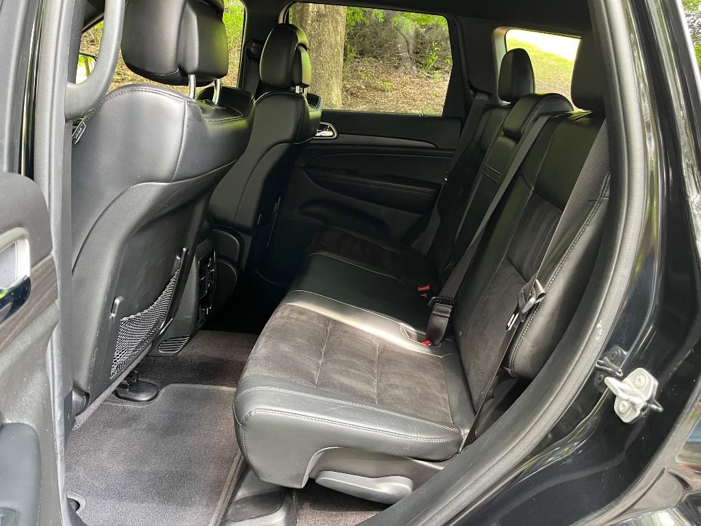2017 Jeep Grand Cherokee Laredo Altitude photo
