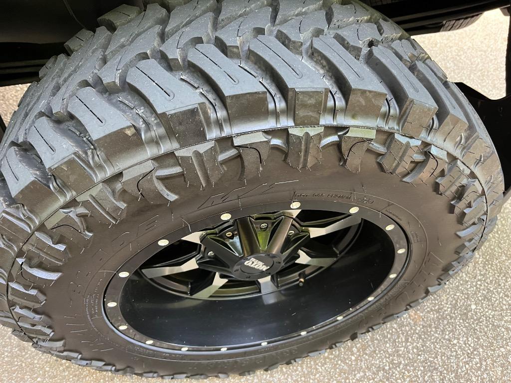 2014 GMC Sierra 1500 SLE photo