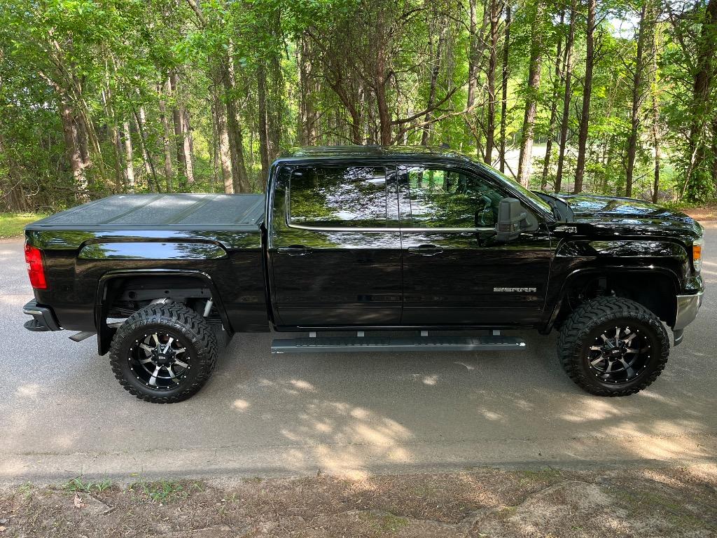 2014 GMC Sierra 1500 SLE photo