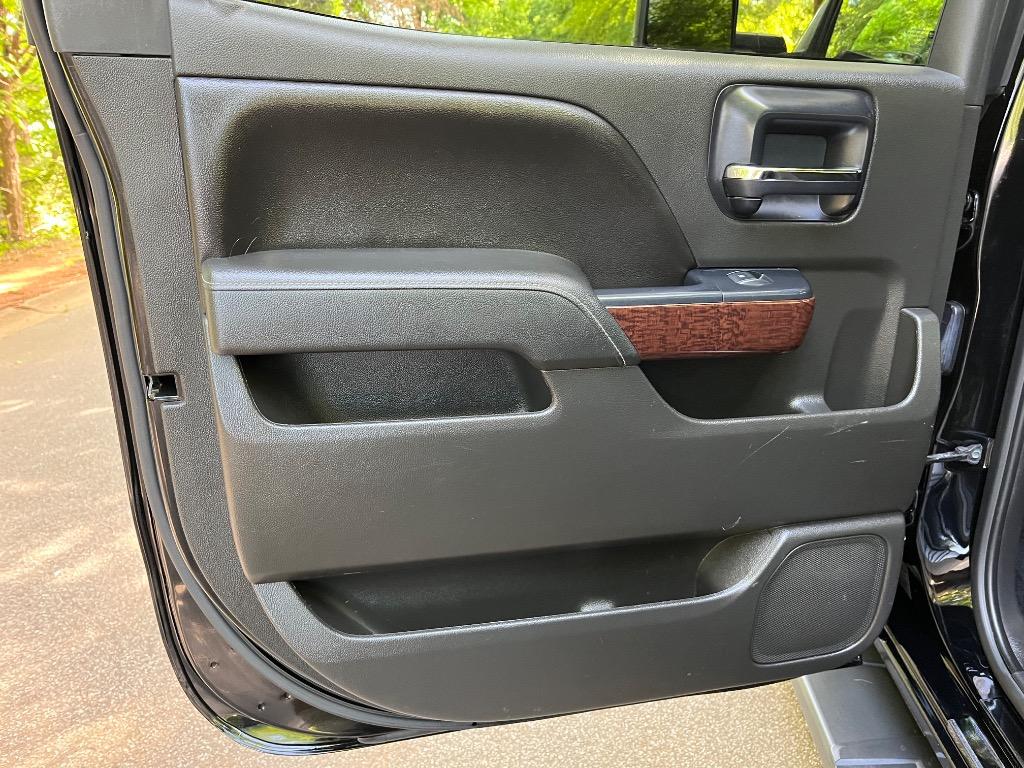 2014 GMC Sierra 1500 SLE photo