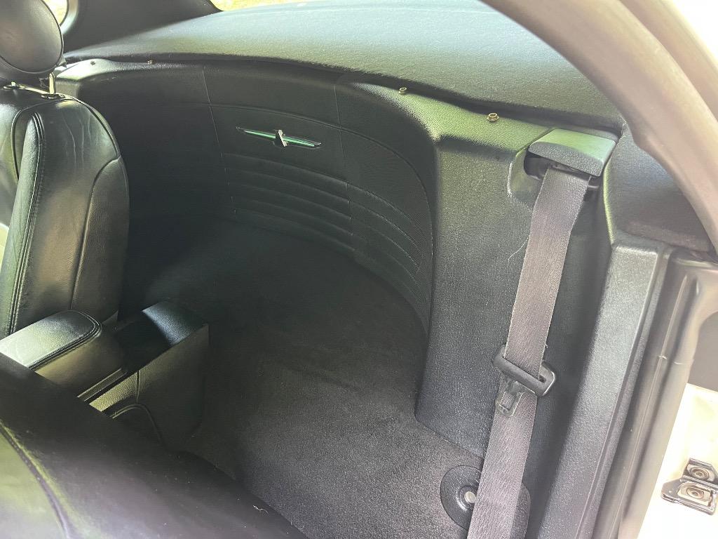 2003 Ford Thunderbird Deluxe photo