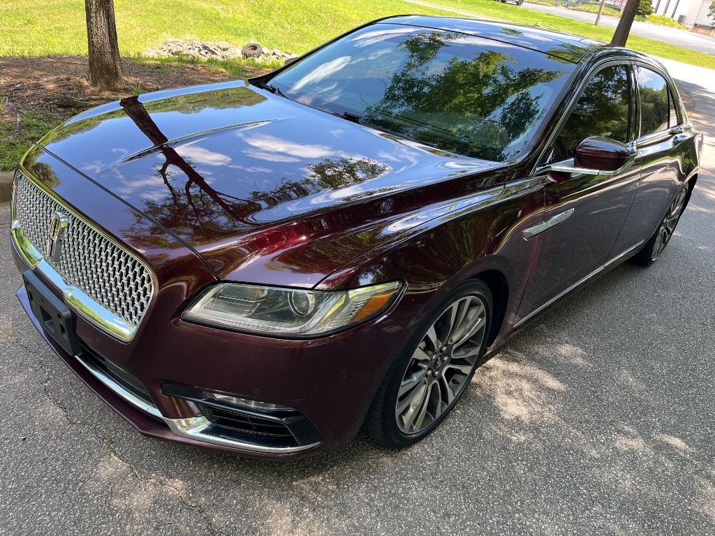 2017 Lincoln Continental Reserve photo