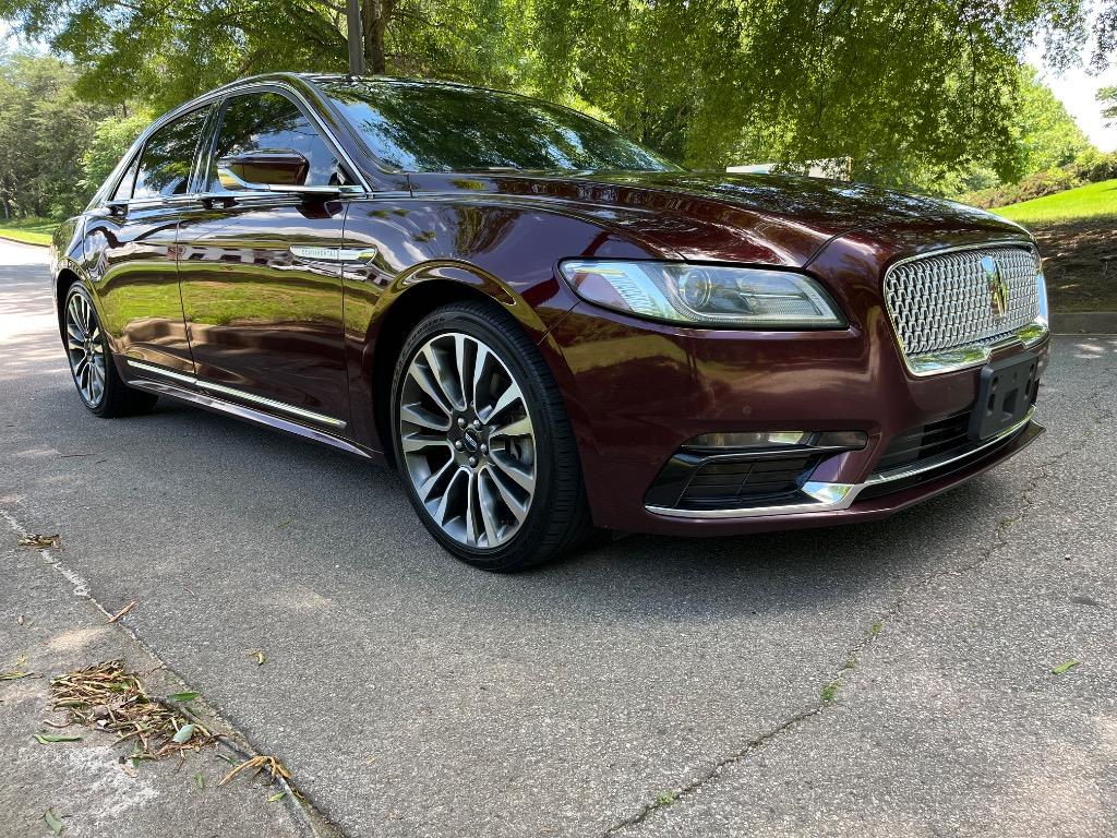 2017 Lincoln Continental Reserve photo