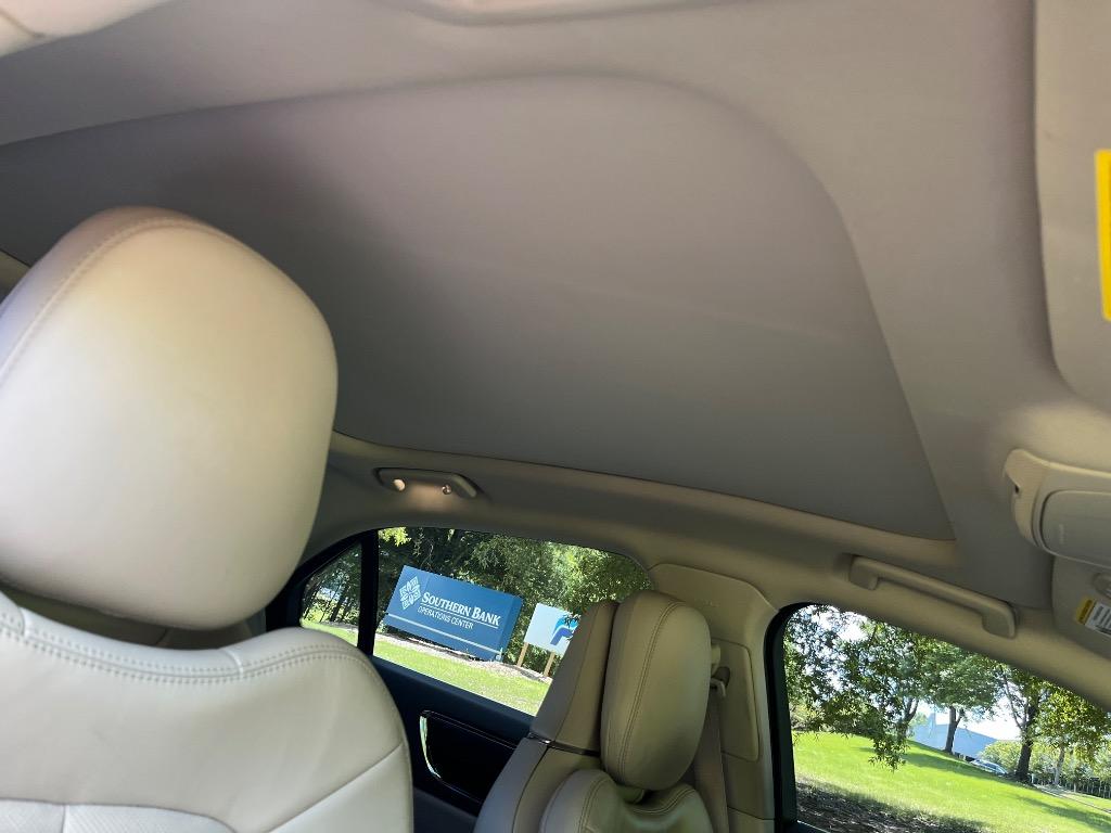 2017 Lincoln Continental Reserve photo