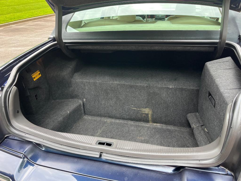 2004 Lincoln Town Car - $7,950