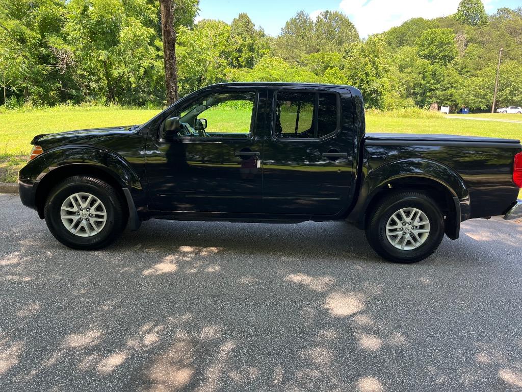 2018 Nissan Frontier SV photo