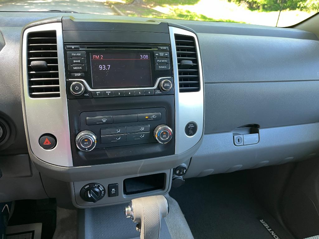 2018 Nissan Frontier SV photo