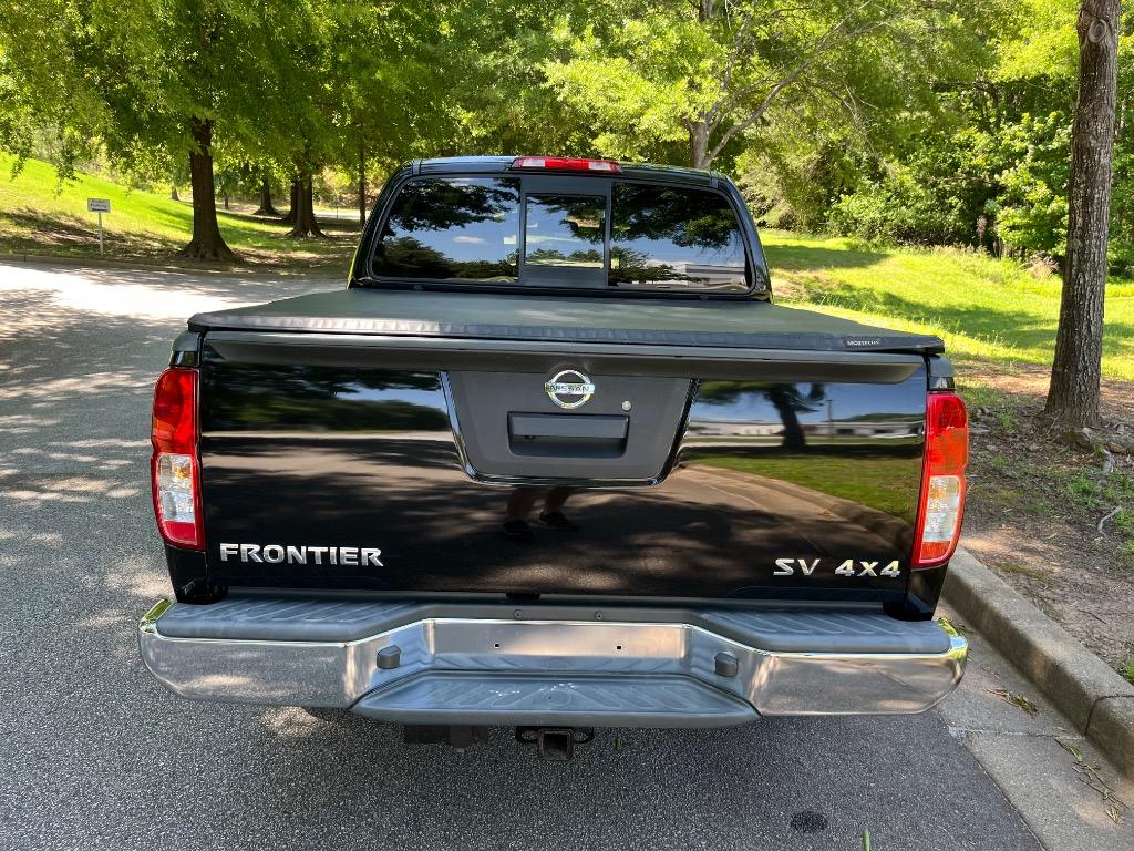 2018 Nissan Frontier SV photo
