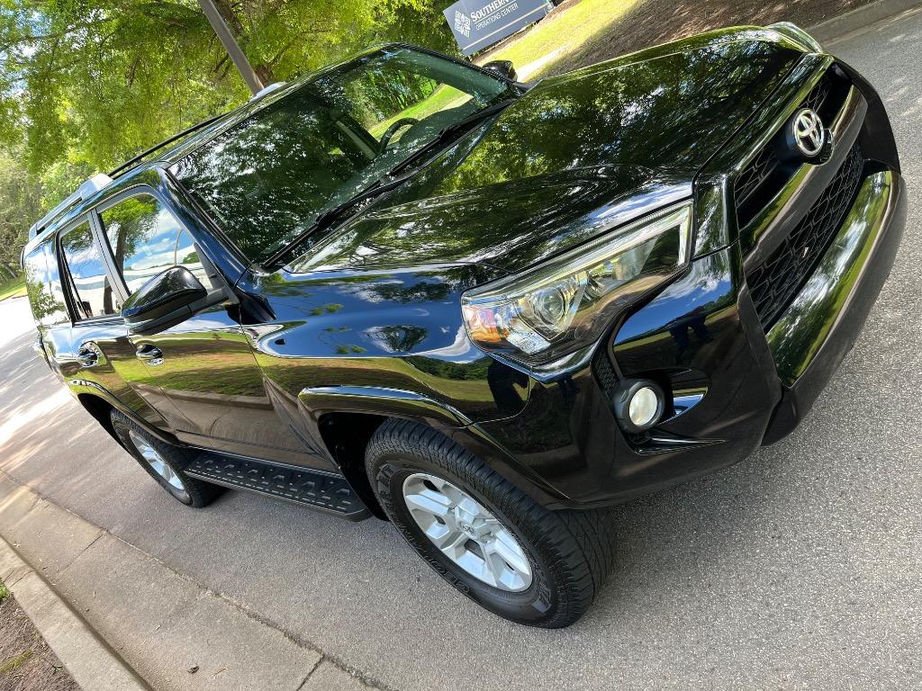 2015 Toyota 4Runner SR5 Premium photo