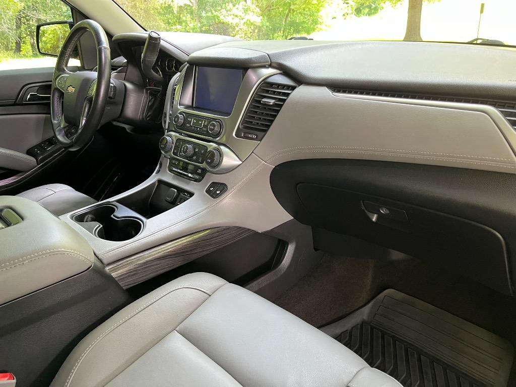 2016 Chevrolet Tahoe LT photo
