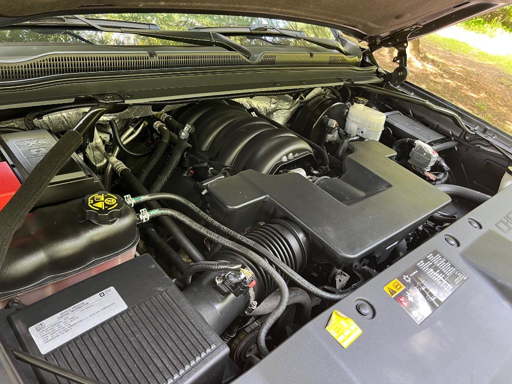 2016 Chevrolet Tahoe LT photo