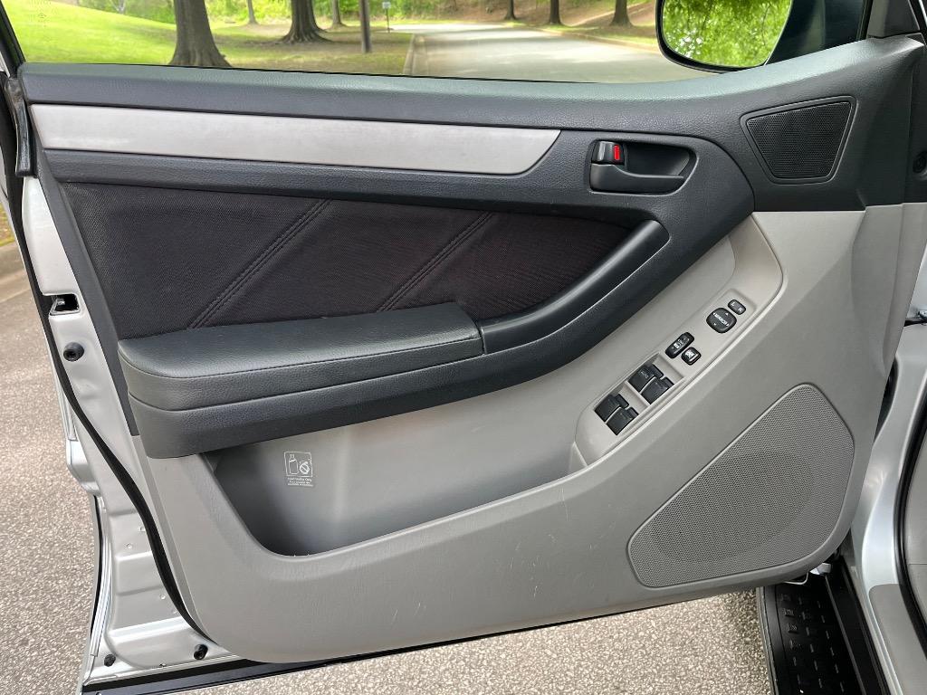 2007 Toyota 4Runner SR5 photo