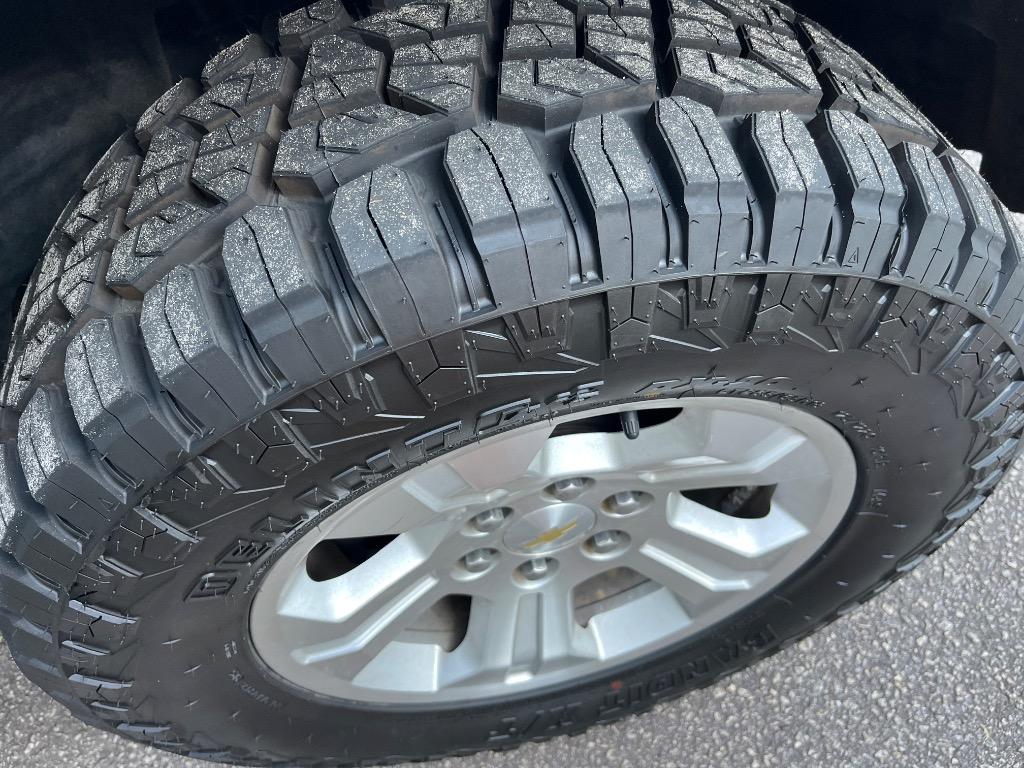 2015 Chevrolet Silverado - $16,950