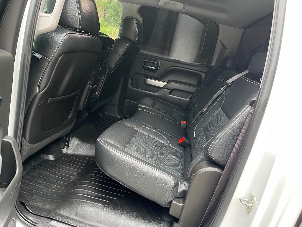 2015 Chevrolet Silverado - $16,950