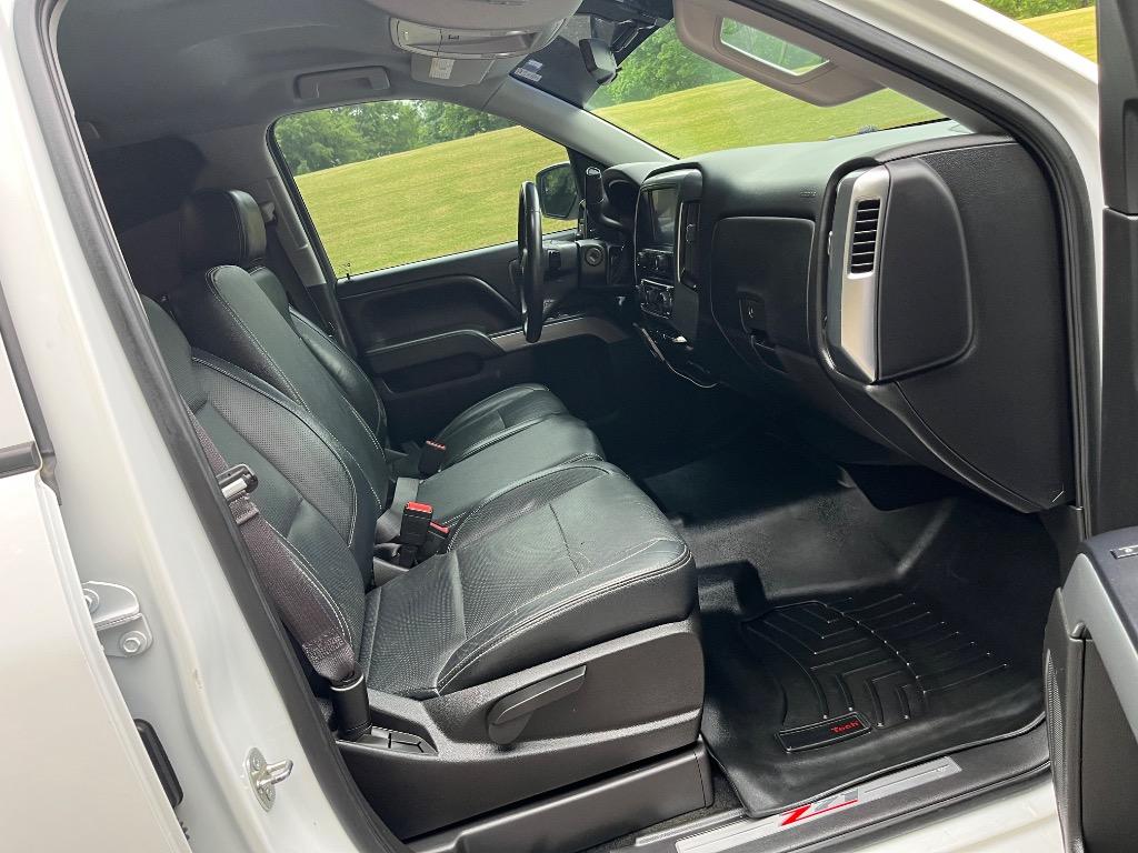 2015 Chevrolet Silverado - $16,950
