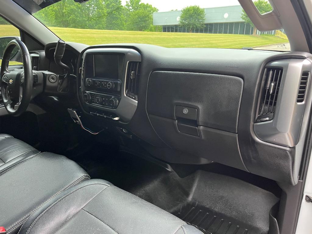 2015 Chevrolet Silverado - $16,950