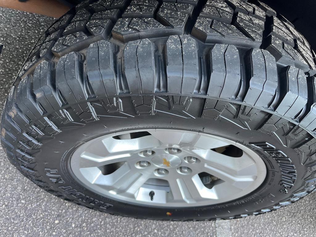 2015 Chevrolet Silverado - $16,950