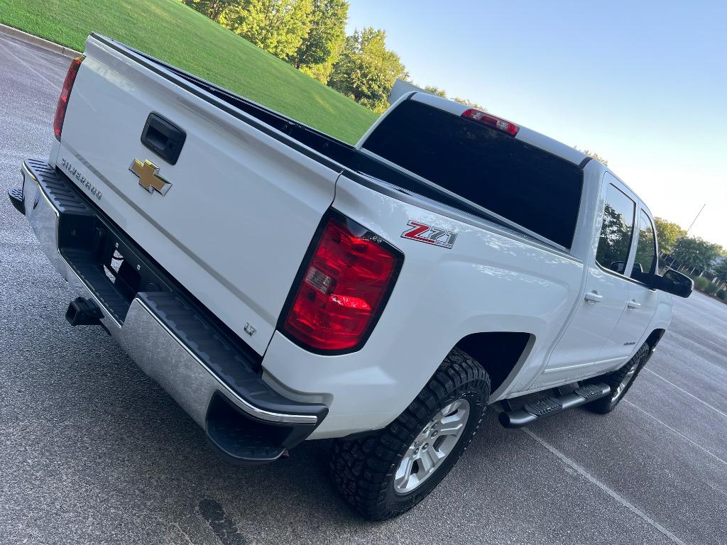 2015 Chevrolet Silverado - $16,950