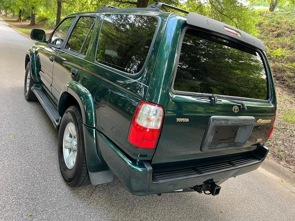 2001 Toyota 4Runner SR5 photo