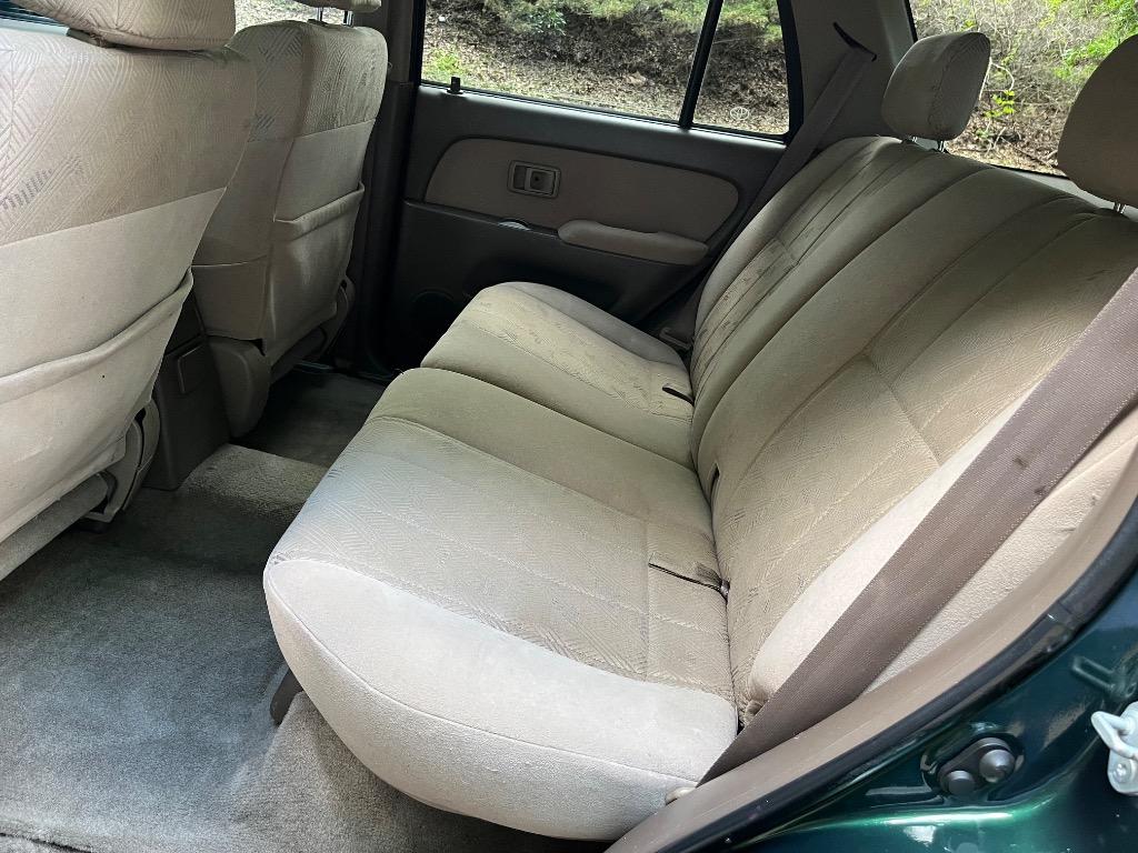 2001 Toyota 4Runner SR5 photo