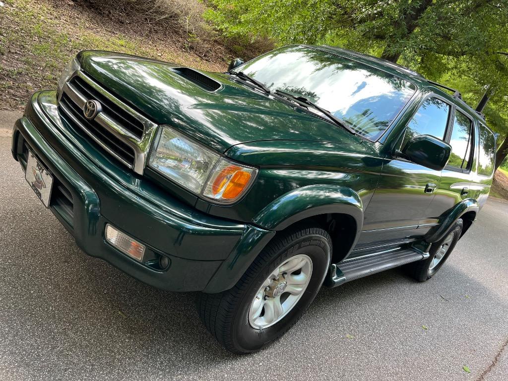 2001 Toyota 4Runner SR5 photo