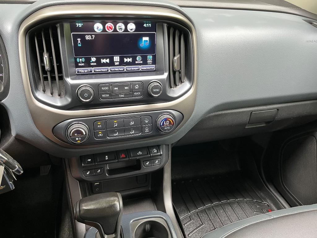 2016 Chevrolet Colorado Z71 photo
