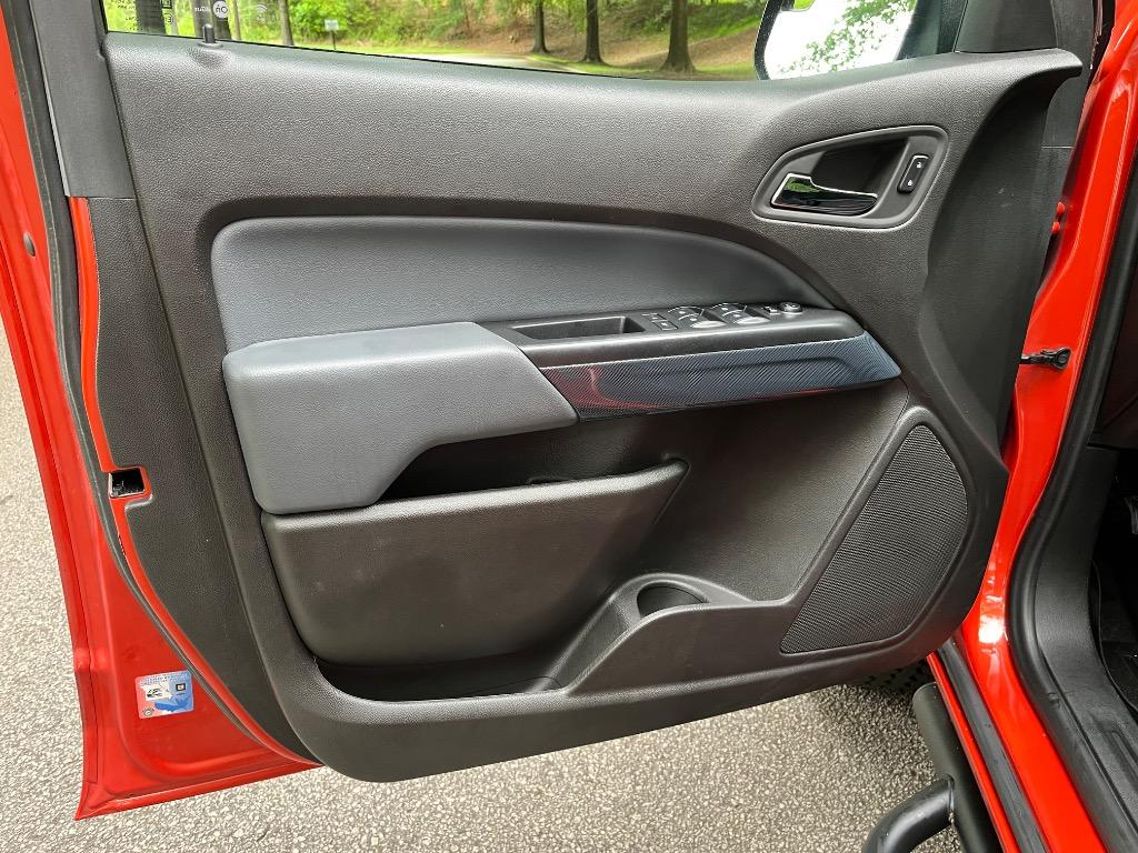 2016 Chevrolet Colorado Z71 photo