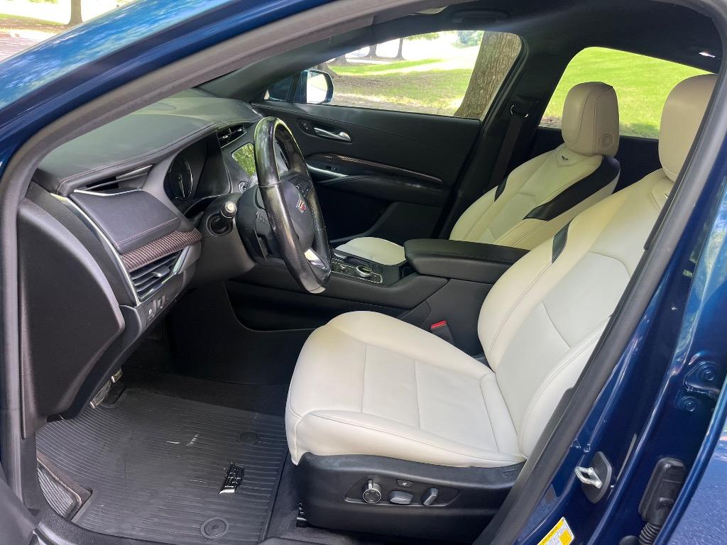 2019 Cadillac XT4 - $20,450