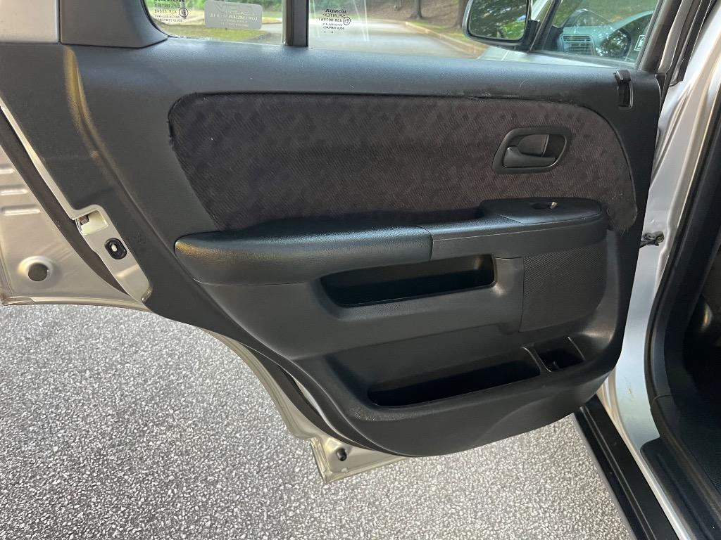 2005 Honda CR-V - $8,450