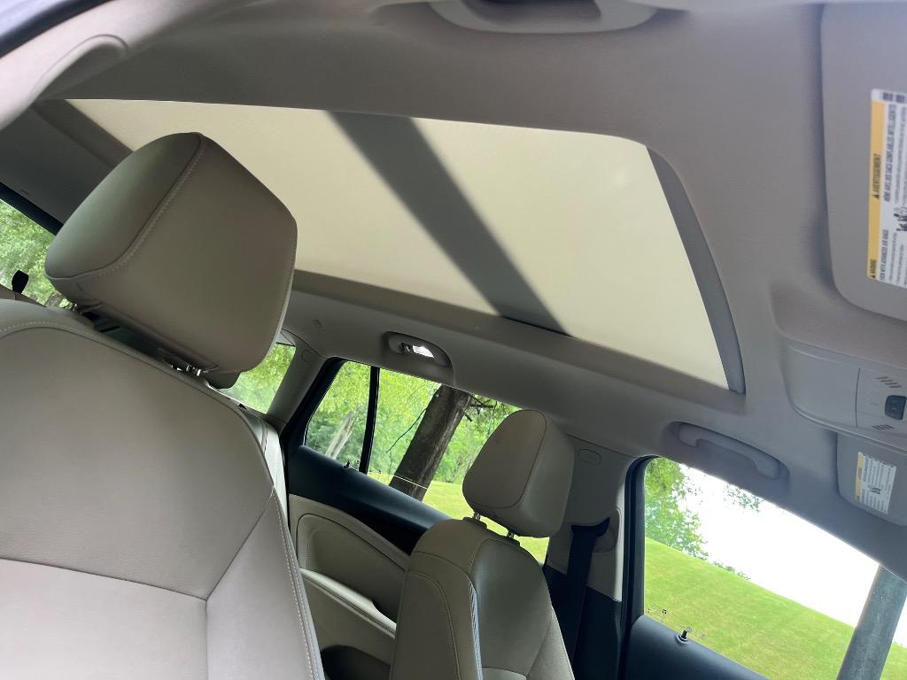 2018 Buick Regal - $21,450