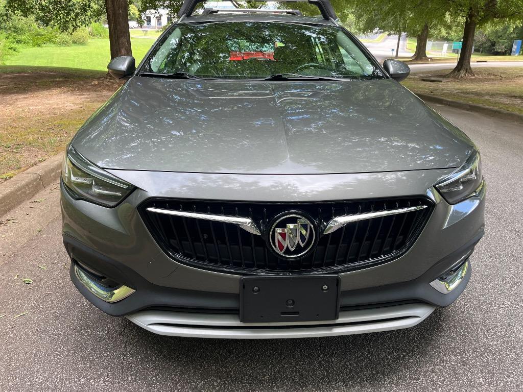 2018 Buick Regal - $21,450