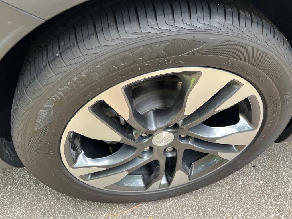 2018 Buick Regal - $21,450