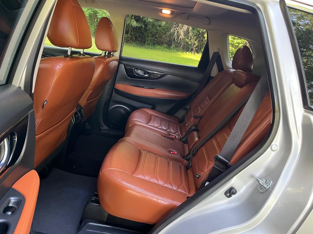 2018 Nissan Rogue - $15,450