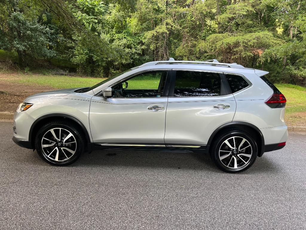 2018 Nissan Rogue - $15,450