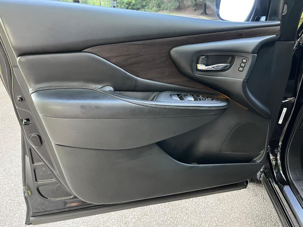 2019 Nissan Murano - $17,950