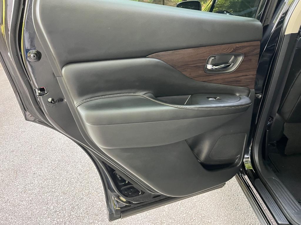 2019 Nissan Murano - $17,950