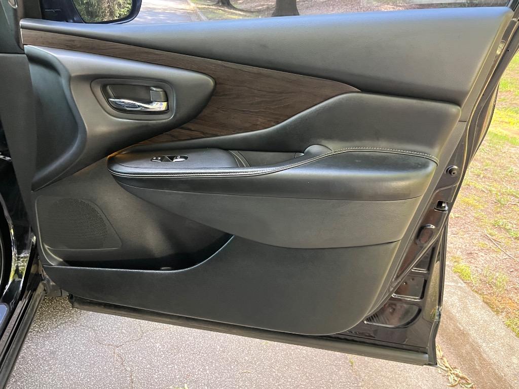 2019 Nissan Murano - $17,950