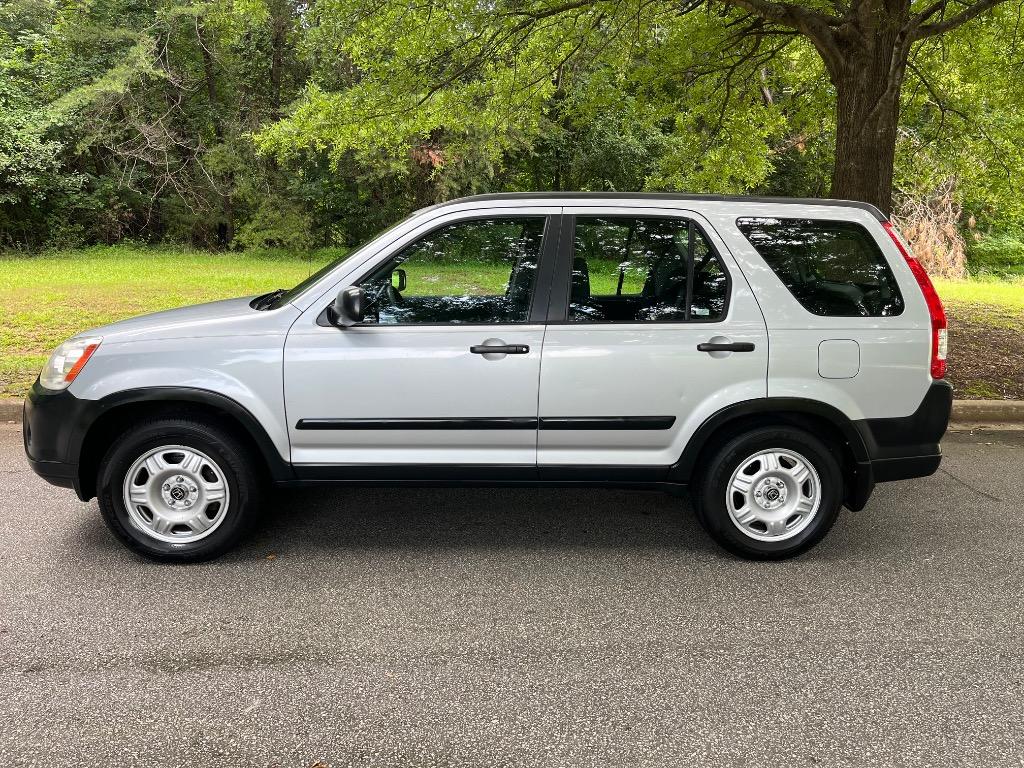 2005 Honda CR-V - $7,650