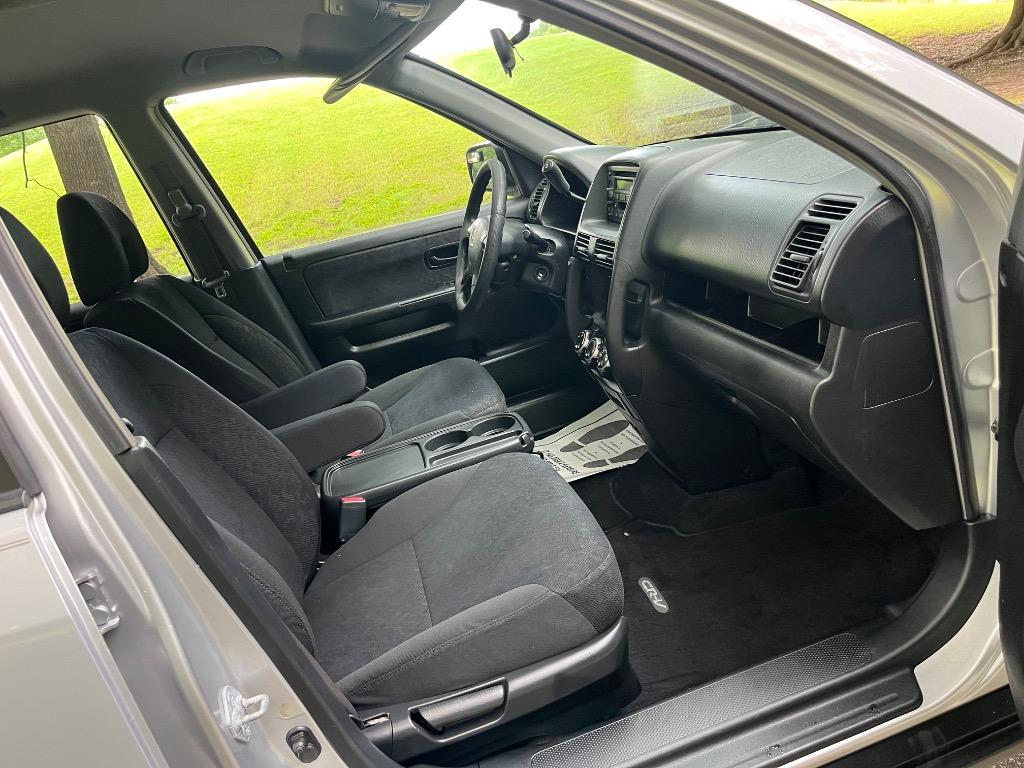 2005 Honda CR-V - $7,650