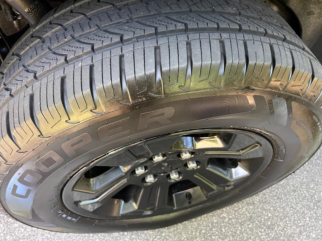 2017 Chevrolet Tahoe - $19,750