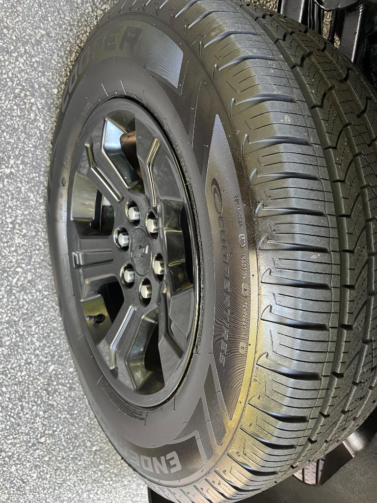 2017 Chevrolet Tahoe - $19,750
