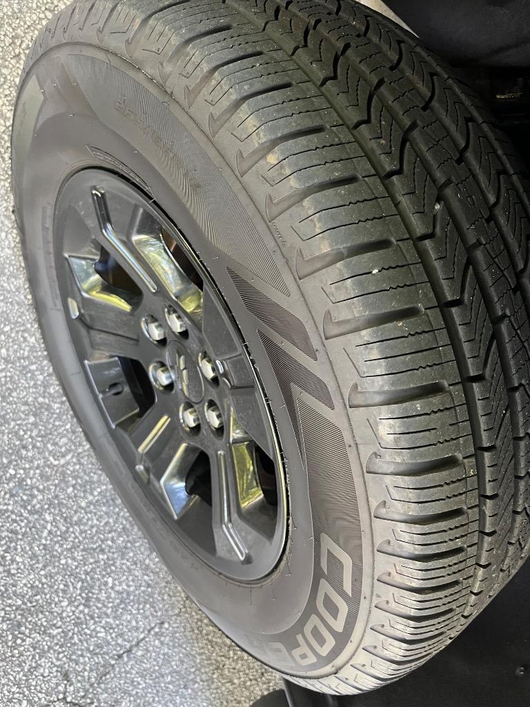 2017 Chevrolet Tahoe - $19,750