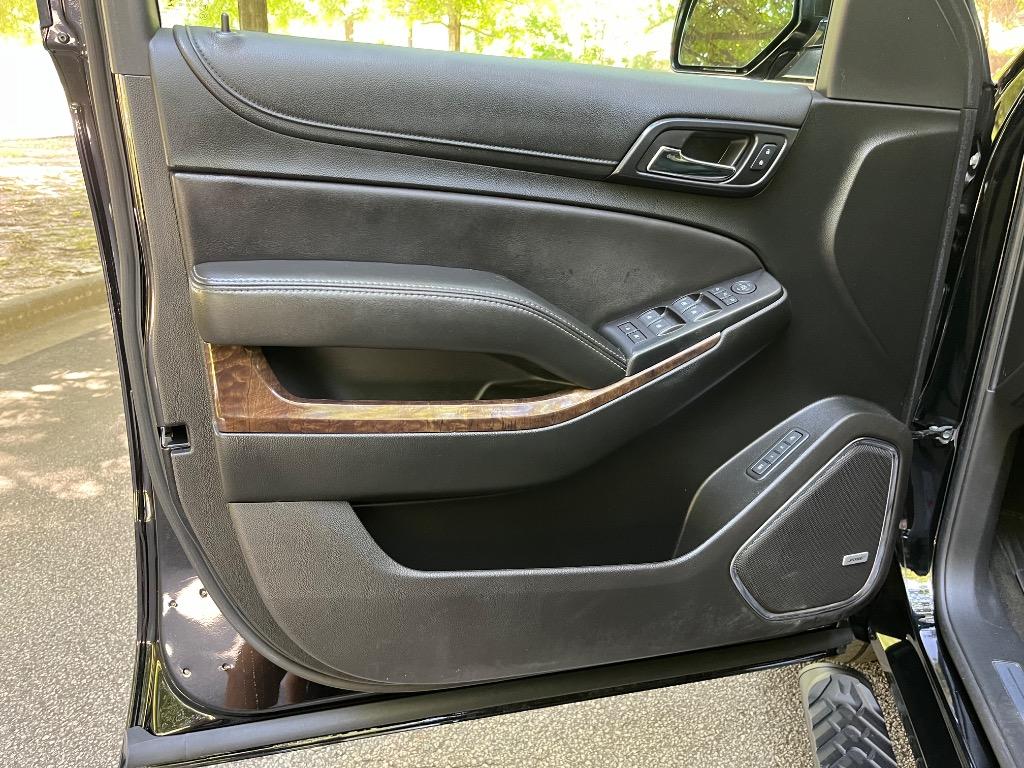 2017 Chevrolet Tahoe - $19,750