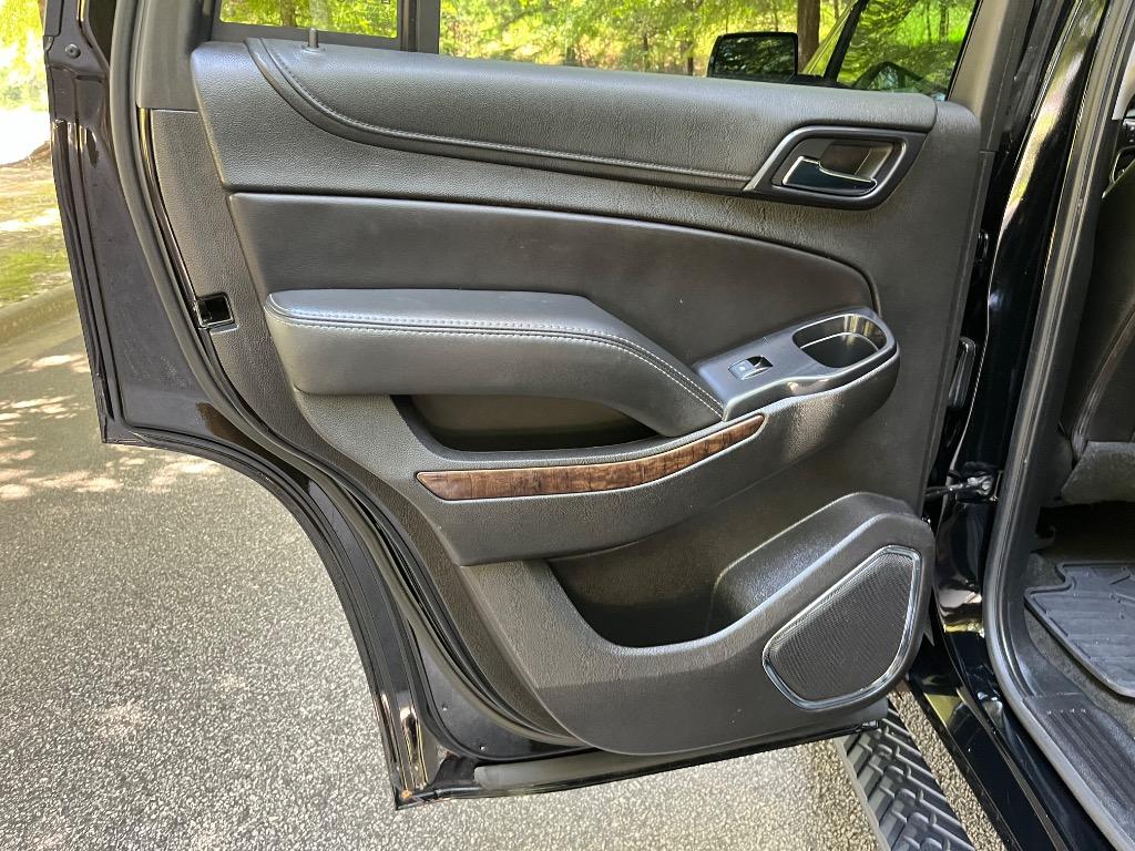 2017 Chevrolet Tahoe - $19,750