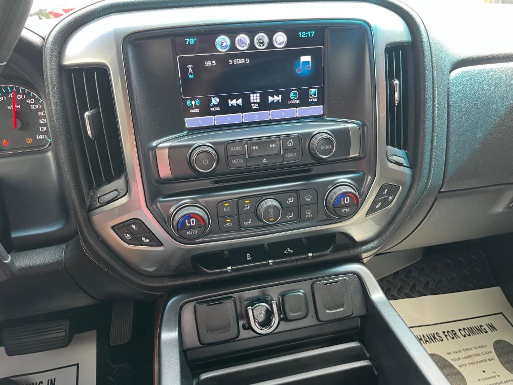 2017 Chevrolet Silverado - $21,450