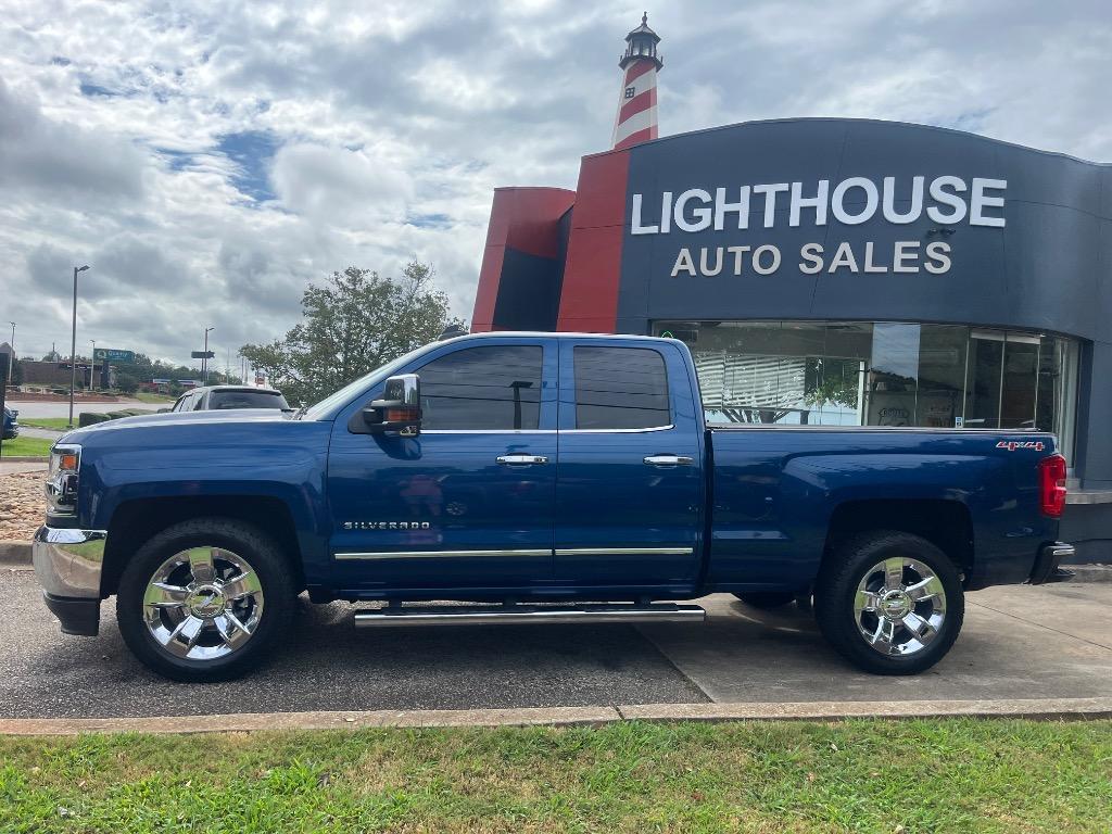 2017 Chevrolet Silverado - $21,450