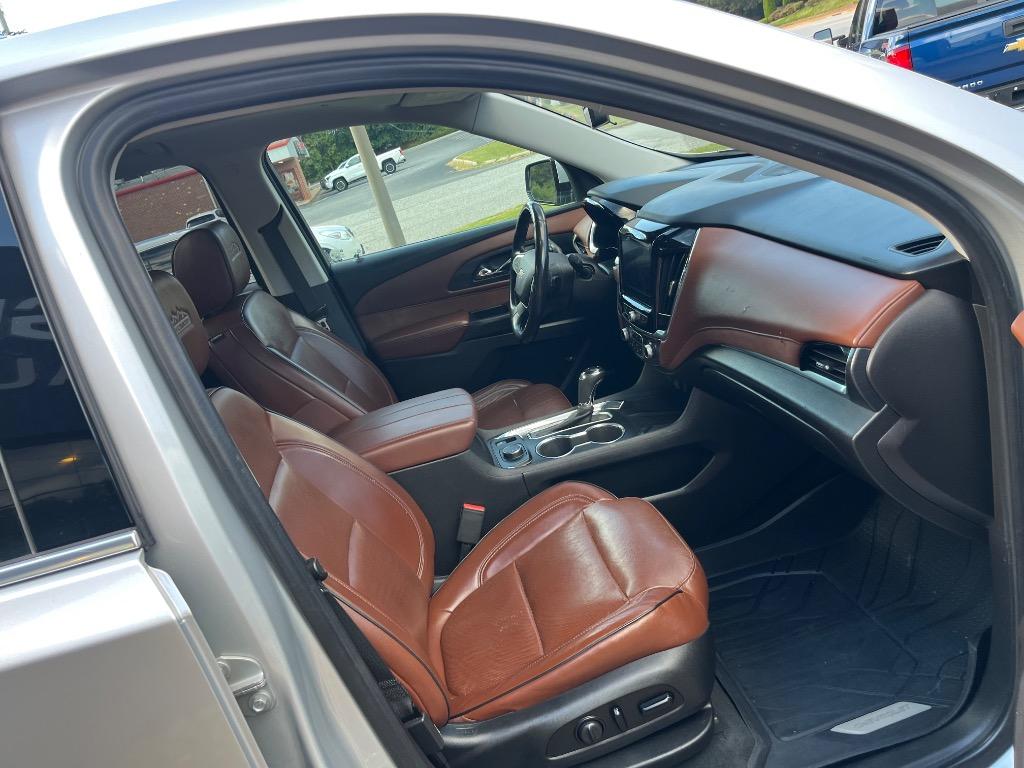 2018 Chevrolet Traverse - $15,950