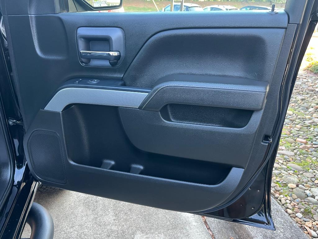 2018 Chevrolet Silverado - $21,750