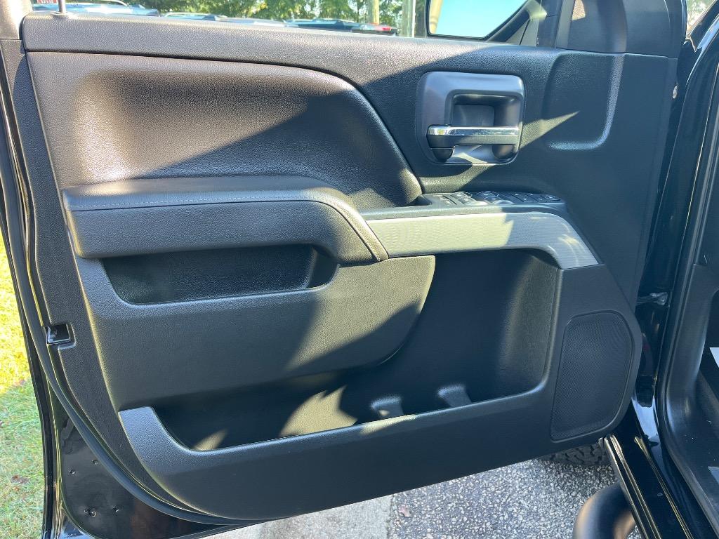 2018 Chevrolet Silverado - $21,750