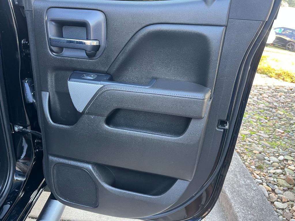 2018 Chevrolet Silverado - $21,750